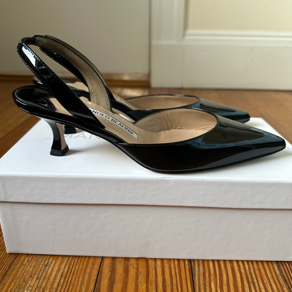 Manolo Blahnik Carolynn Heels in Black Patent Leather - Size 7 - Picture 5 of 7